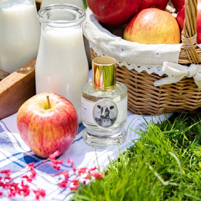 Cow - Decant - Zoologist Perfumes